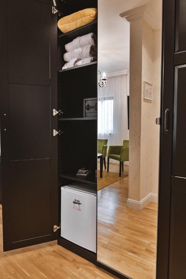 Garni Hotel Barut Šabac Екстериор снимка