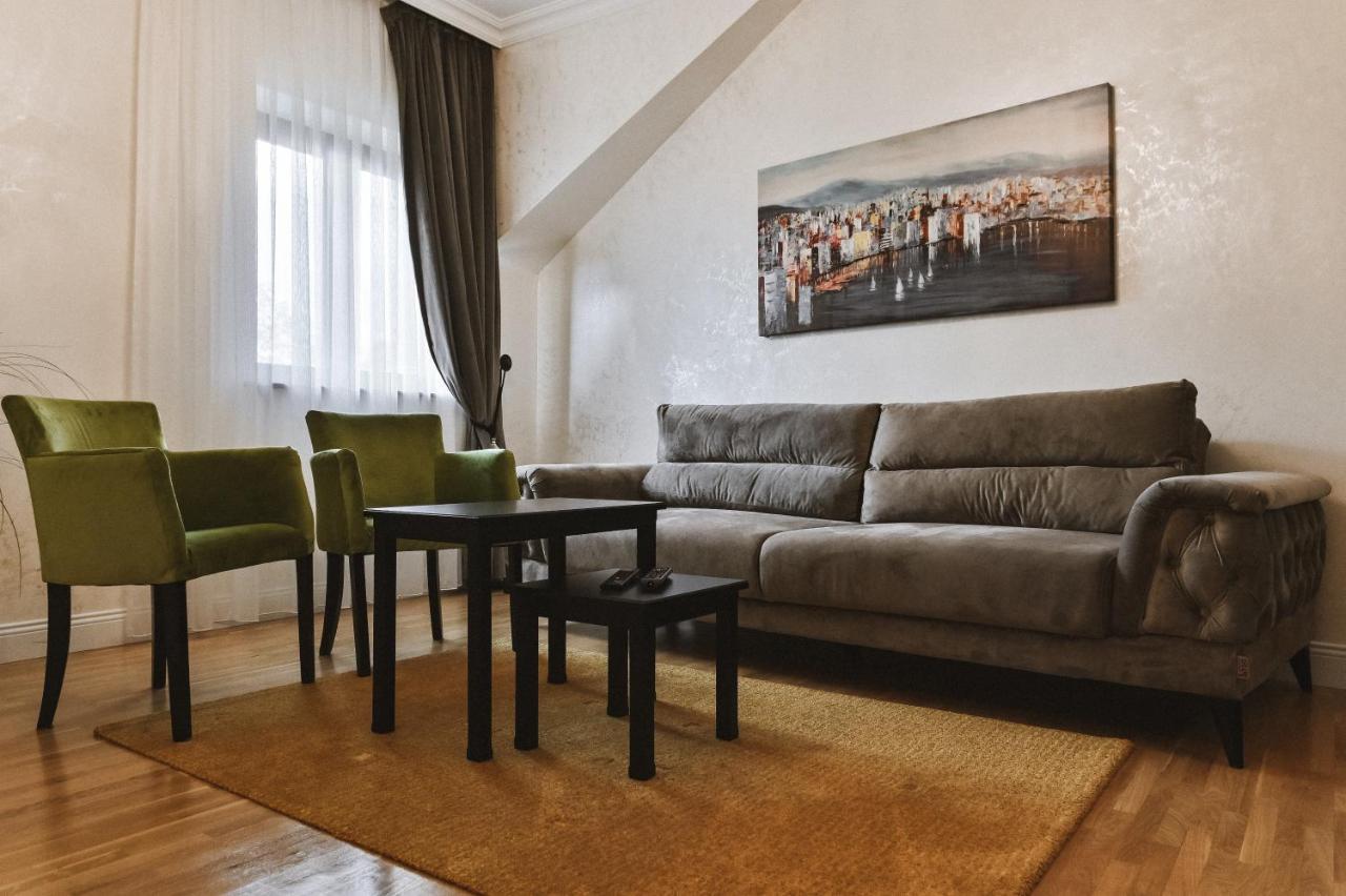 Garni Hotel Barut Šabac Екстериор снимка