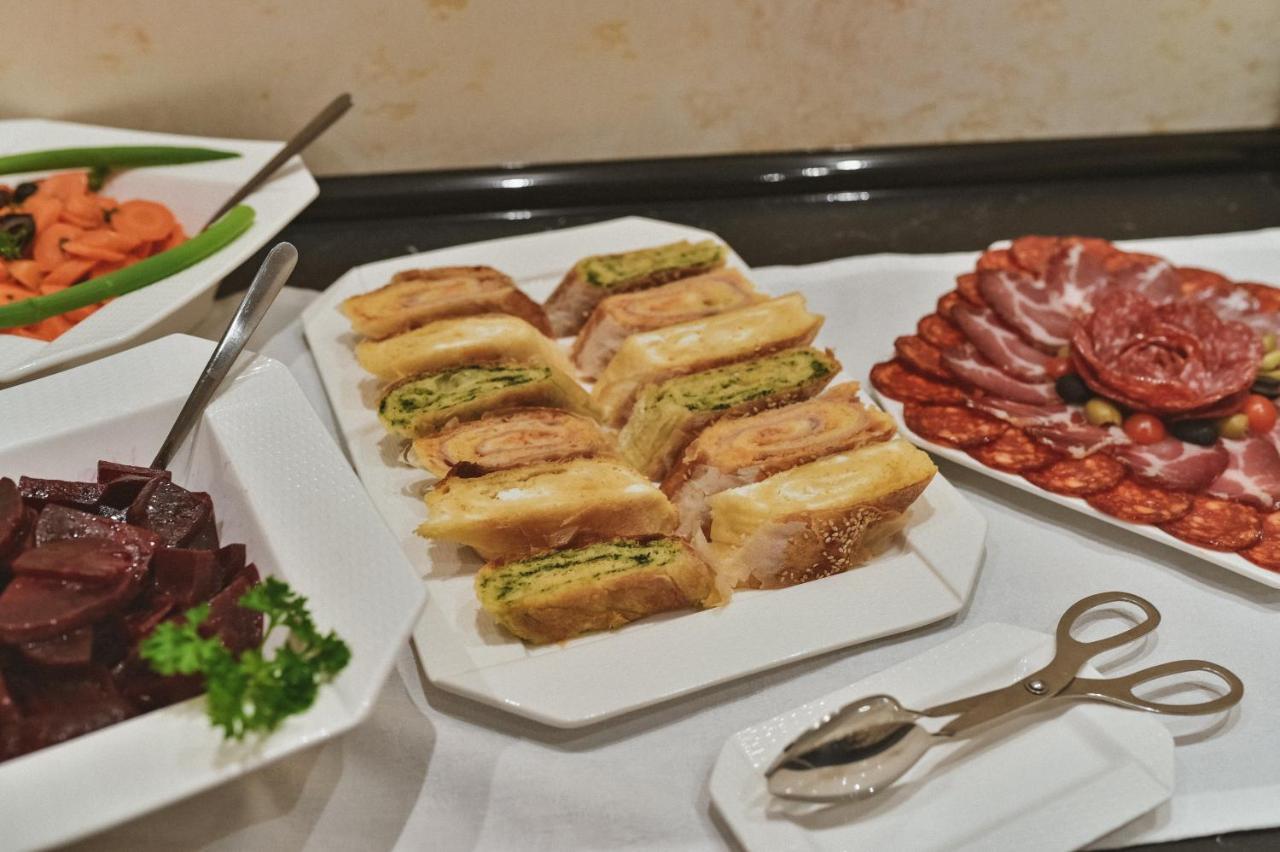 Garni Hotel Barut Šabac Екстериор снимка